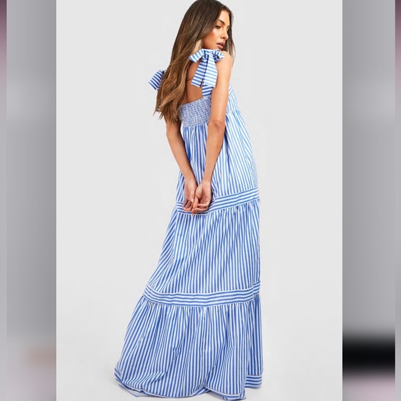 BEAUTIFUL MAXI DRESS💙 - Picture 5 of 5